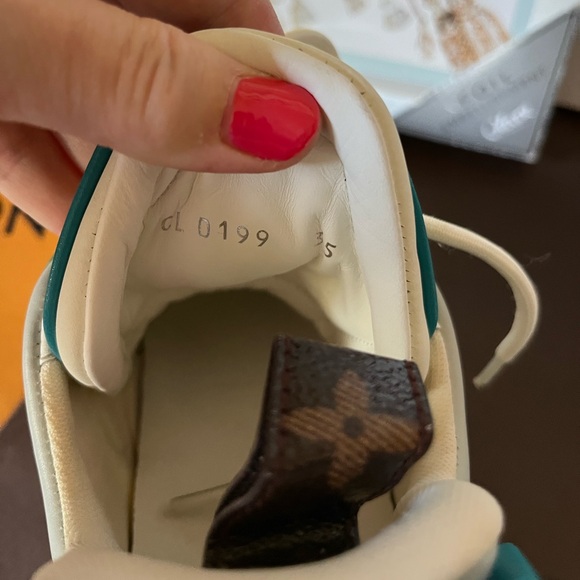 Louis Vuitton Authentic Archlight Sneakers Rare - Picture 15 of 17